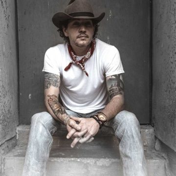 Jeremy McComb​​